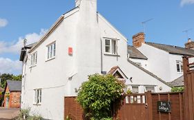 Boo Cottage